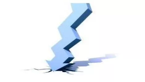 Arrow crashing down