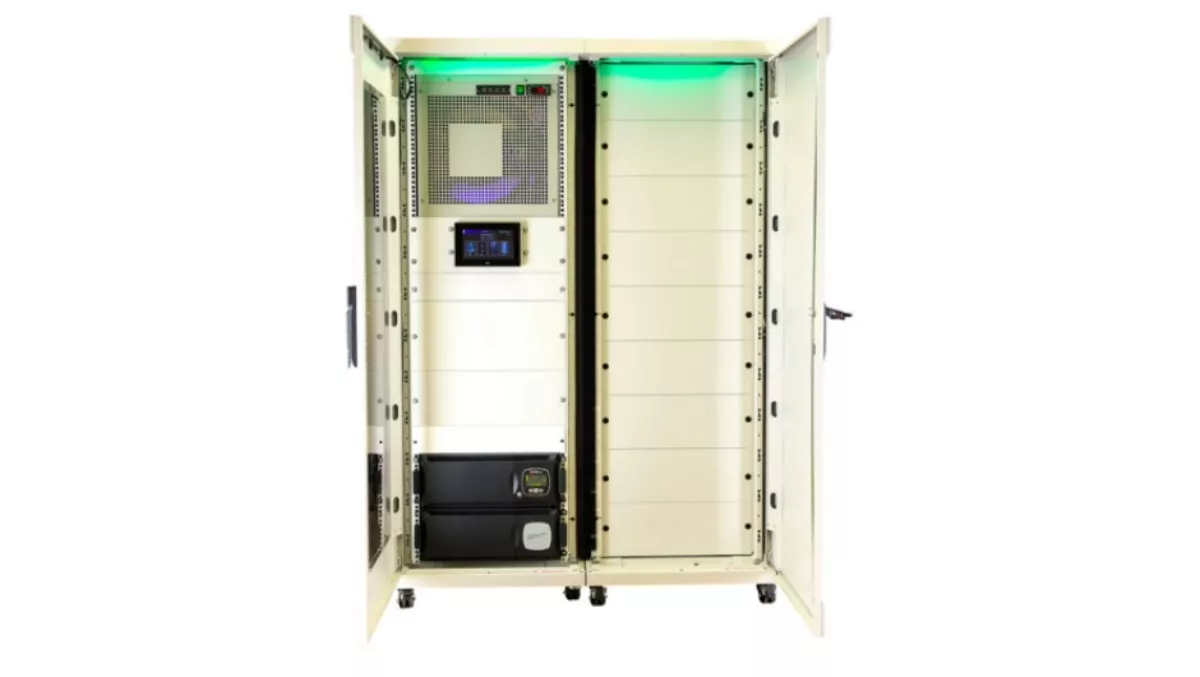 Dataracks takes data centers micro
