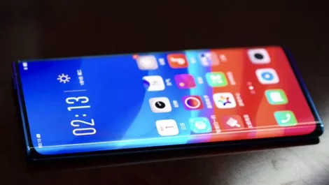 OPPO's 'waterfall screen' keeps curved smartphone display trend alive