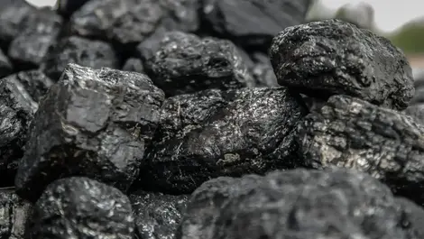 How to slash carbon when making synthetic fuel