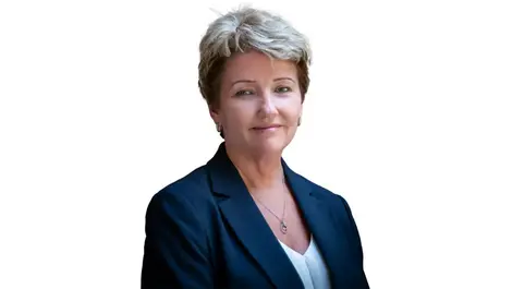 Liz latter cutout  1 