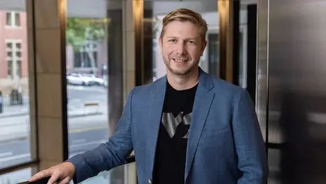 V2 AI wins Databricks Silver Partner status in APAC